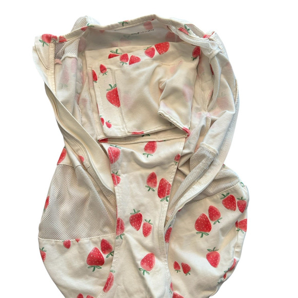 Happiest Baby Snoo Sack Sleep Sack Ivory Strawberries Size Small Baby Girl - Picture 6 of 10